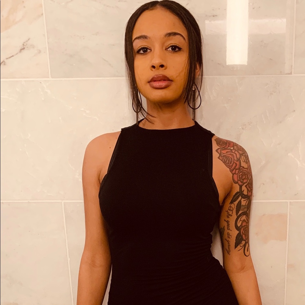Meet your Posher, Lexx.